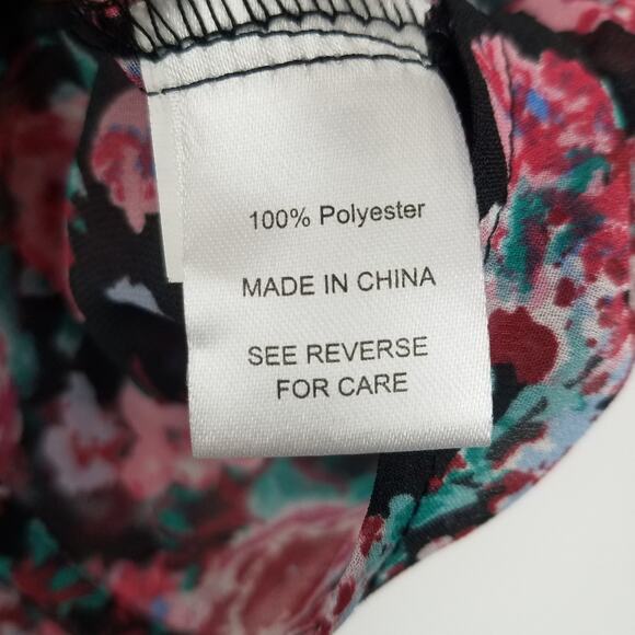 Anthropologie | Sheer Floral Short Sleeve Top Roses Red Green Black XS - Picture 6 of 7